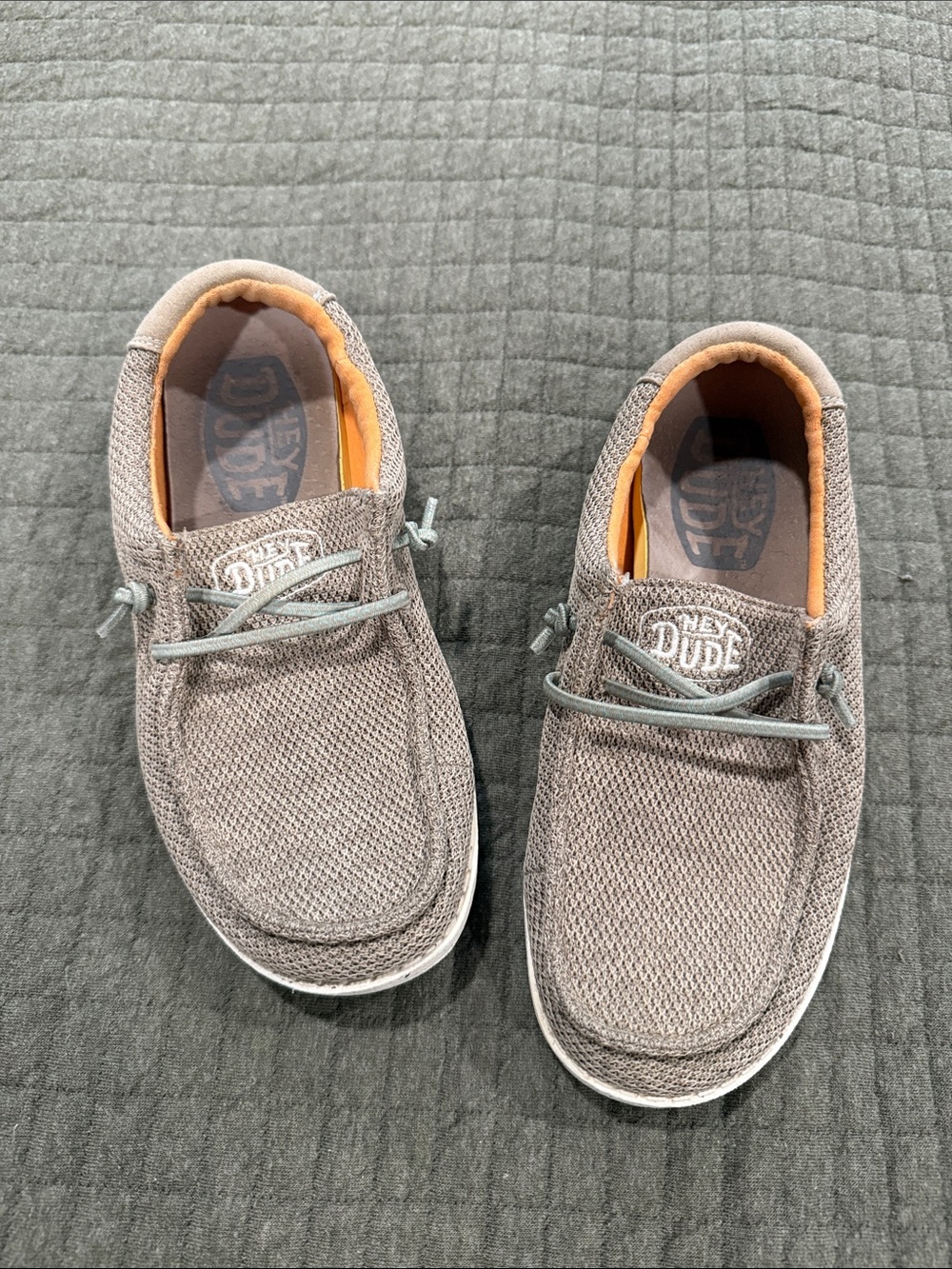 Hey‎ Dude Kids Slip-On Wally Youth Sox Shoes in Sahara Size Y5